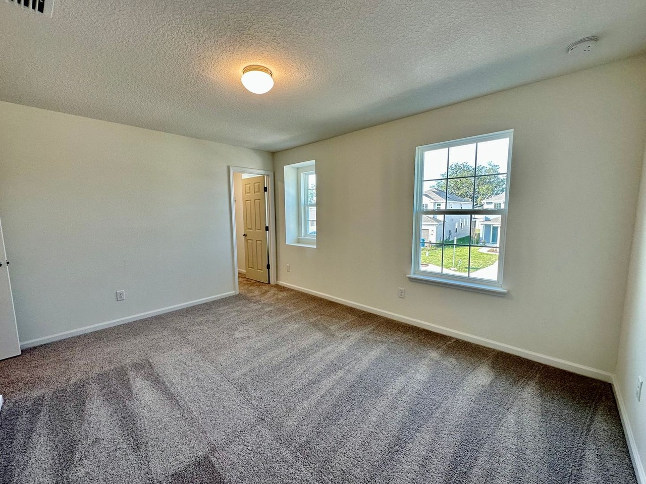 192 Rambling Brook Trl - Photo 3 of 23