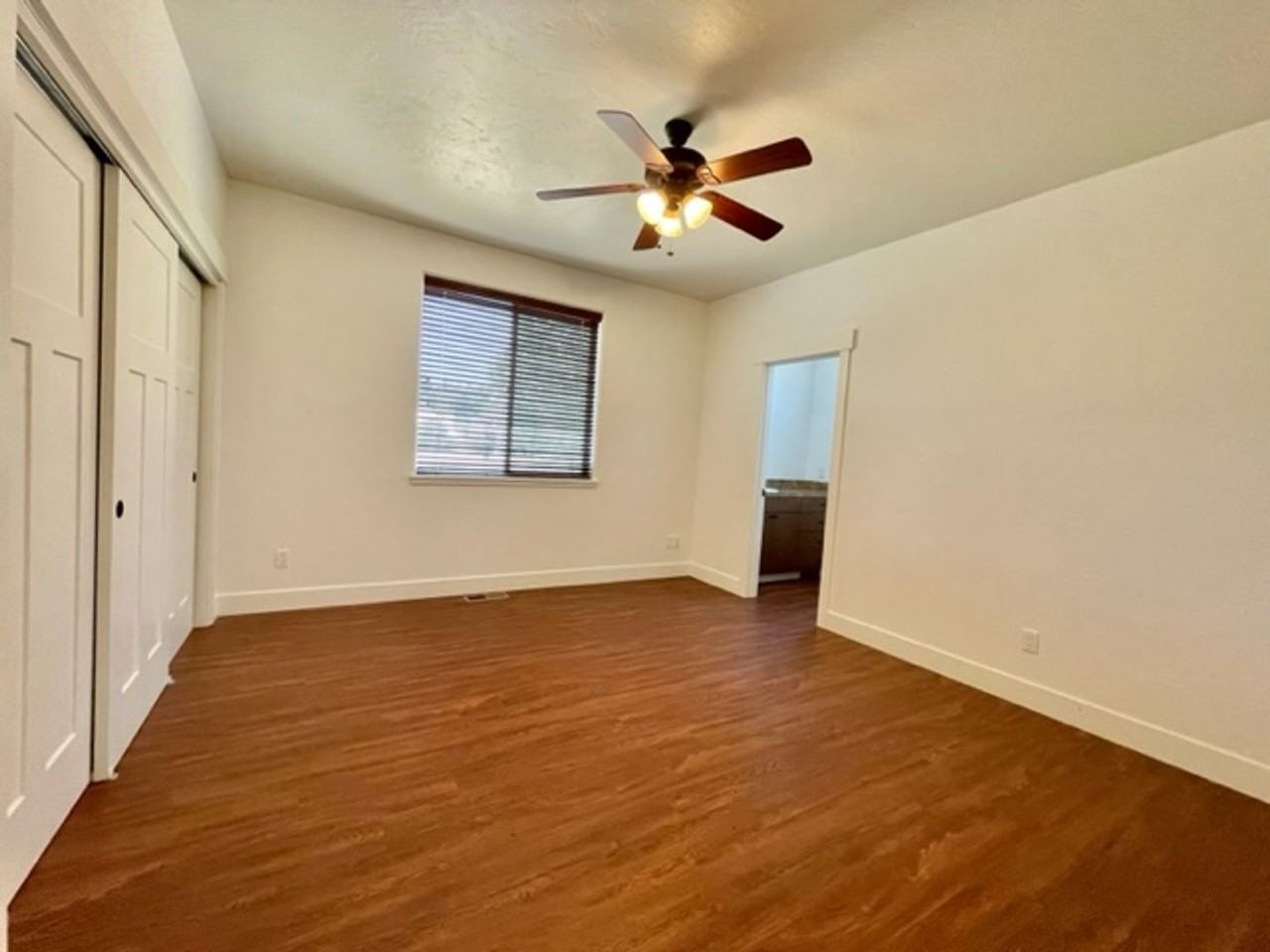 162 Aspenglow Blvd - Photo 6 of 16