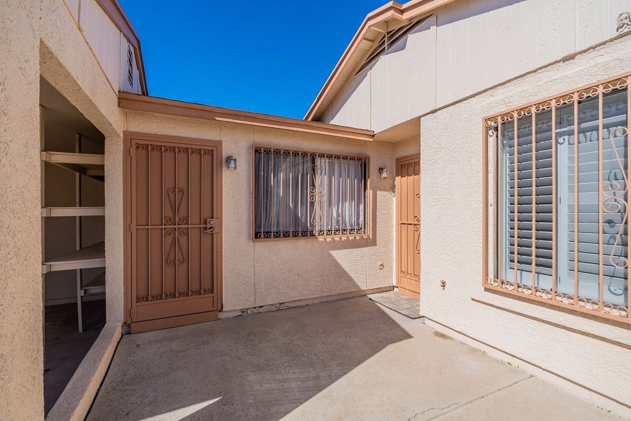 2434 N Palo Hacha Dr - Photo 5 of 35