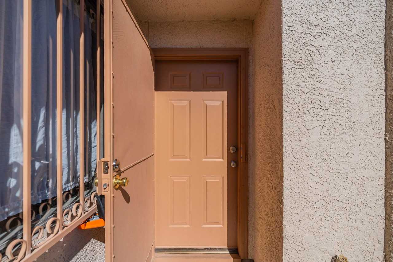 2434 N Palo Hacha Dr - Photo 6 of 35