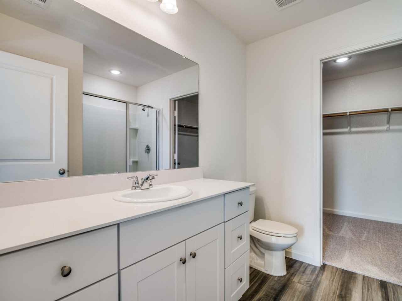 6231 Old Bridge Way - Photo 5 of 26