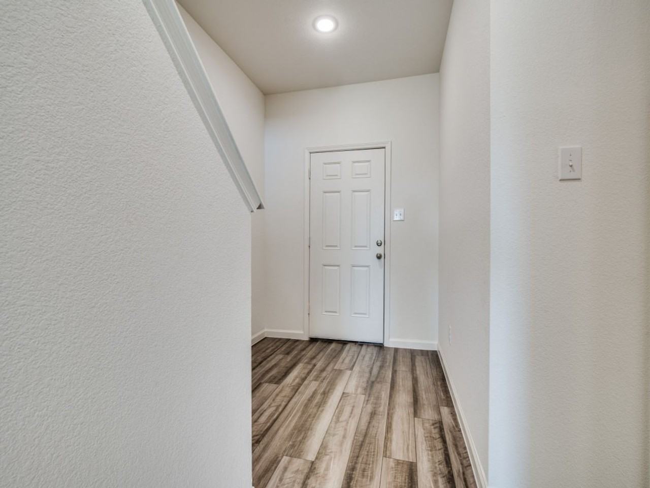 6231 Old Bridge Way - Photo 3 of 26