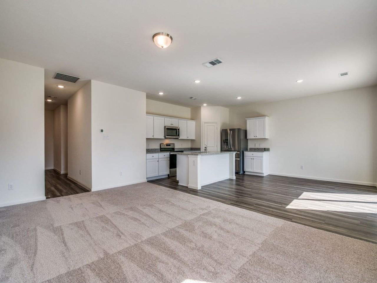 6231 Old Bridge Way - Photo 6 of 26
