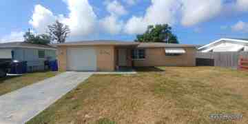 featured image of 2333 Roselawn Dr