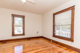 1405 Windsor St - Photo 1 of 1