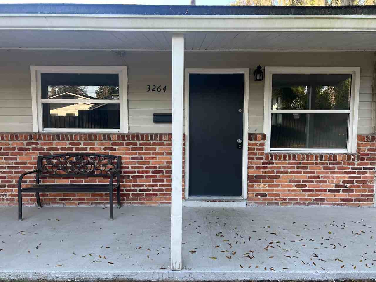 3264 Saint Augustine Rd - Photo 2 of 14