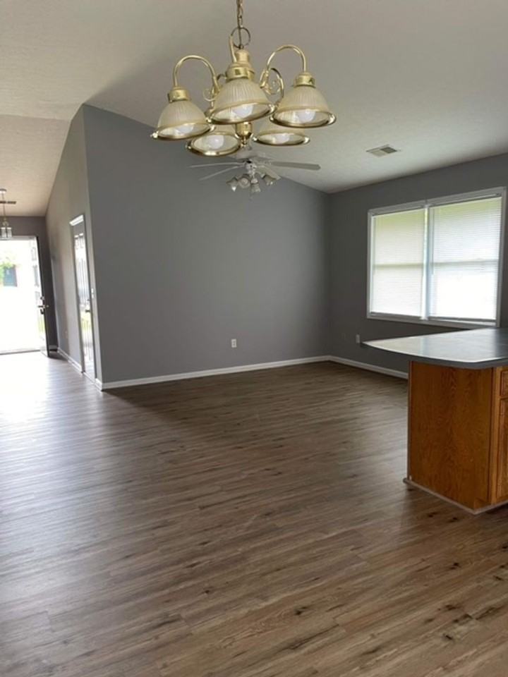 104 Cottage Cir Apt A - Photo 7 of 21
