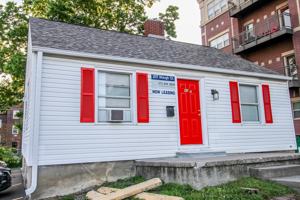 featured image of 207 Waugh St