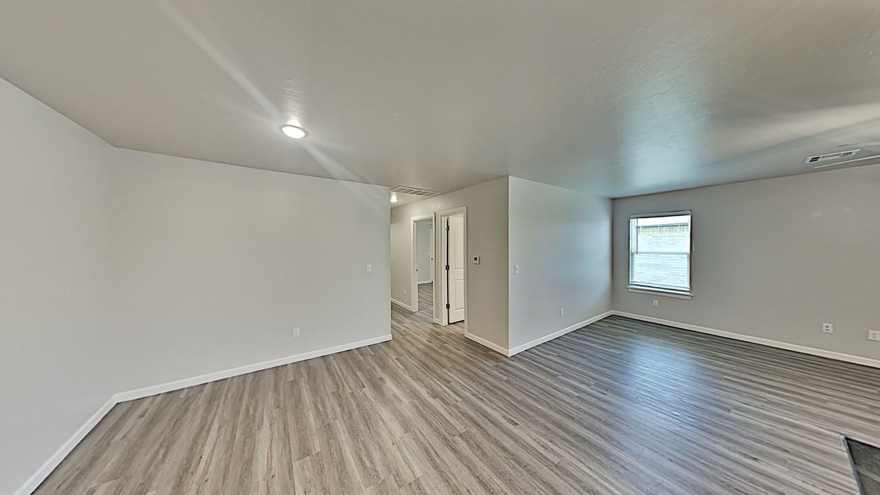 1308 Nw 111th St - Photo 6 of 18