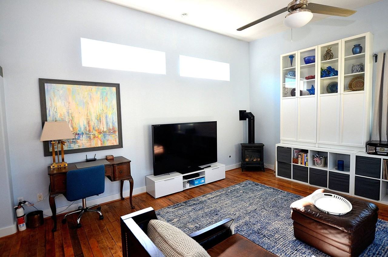 968 968 G Ave Guest House - Photo 2 of 14