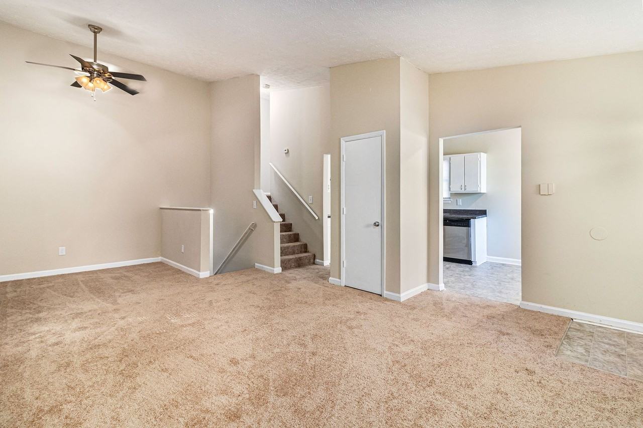 6124 Dana Ct - Photo 2 of 20