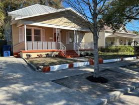 1212 E 18th Ave - Photo 1 of 1