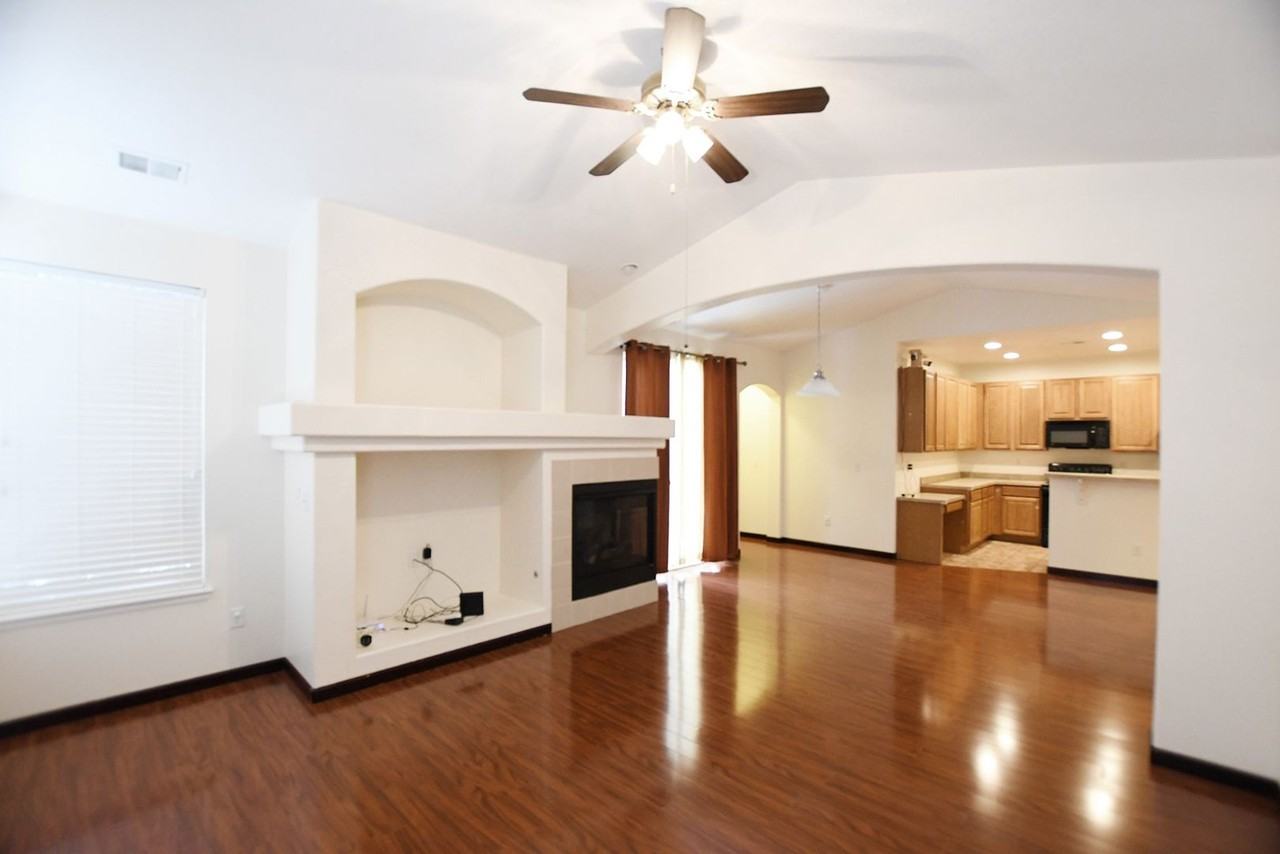 15153 E 16th Dr - Photo 3 of 13