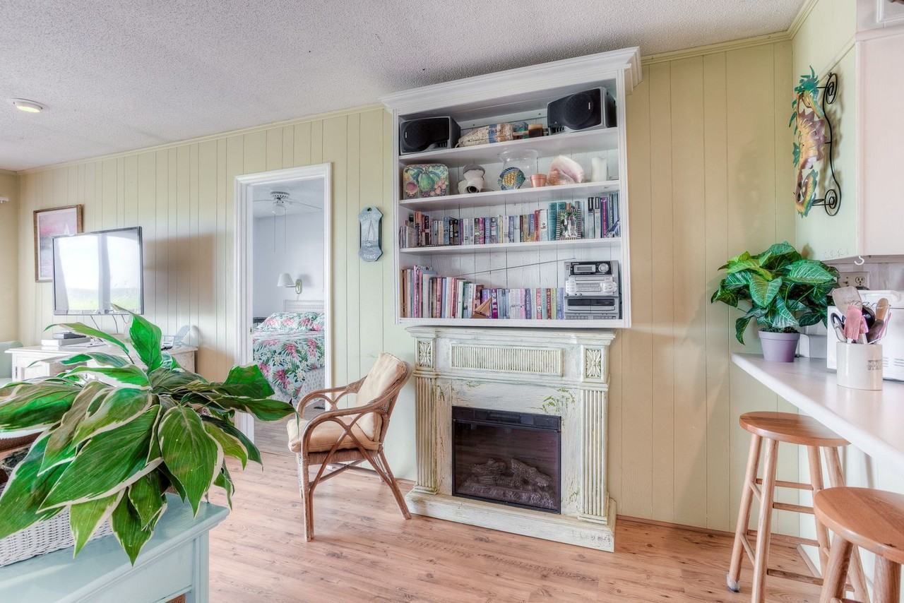 1007 Casalona @ 1007 Carolina Beach Ave S - Photo 5 of 18