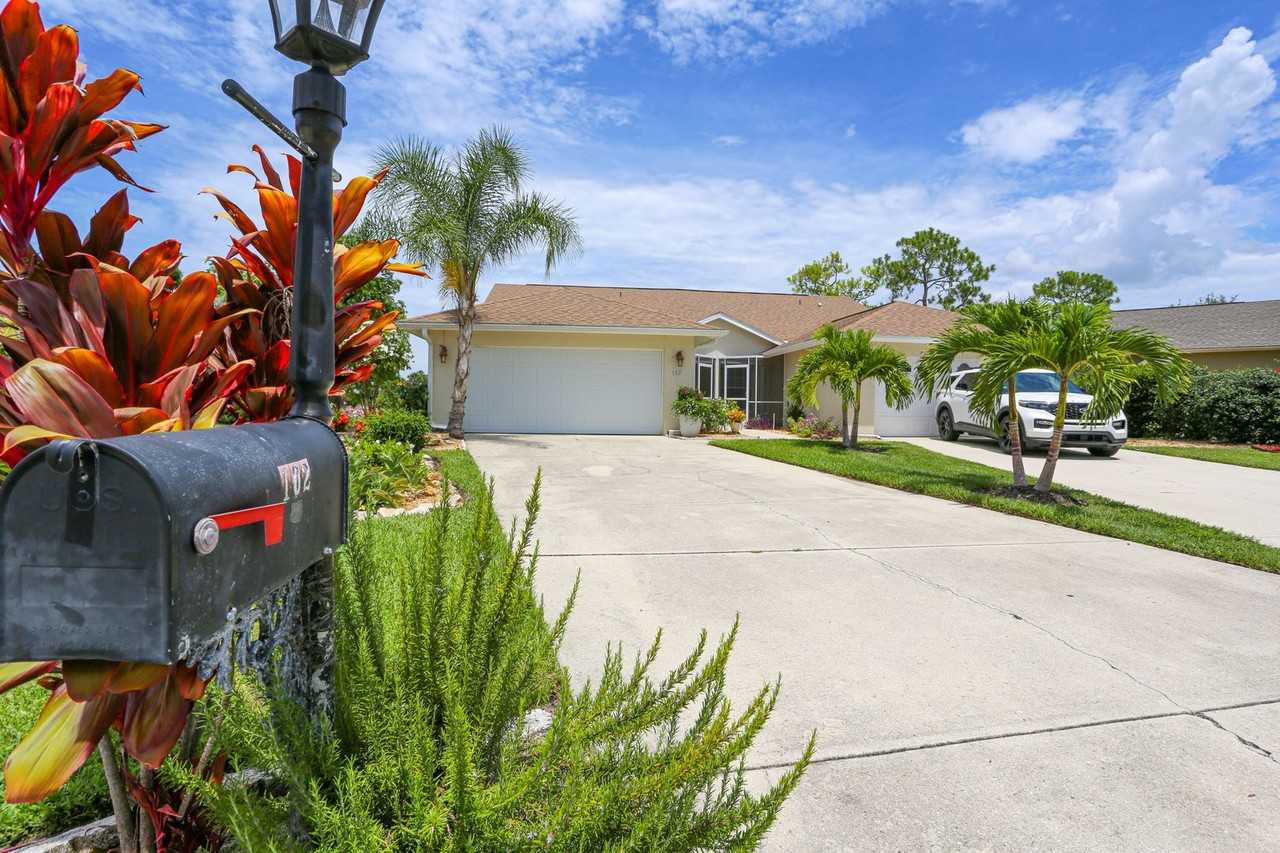 102 Lely Ct - Photo 3 of 50