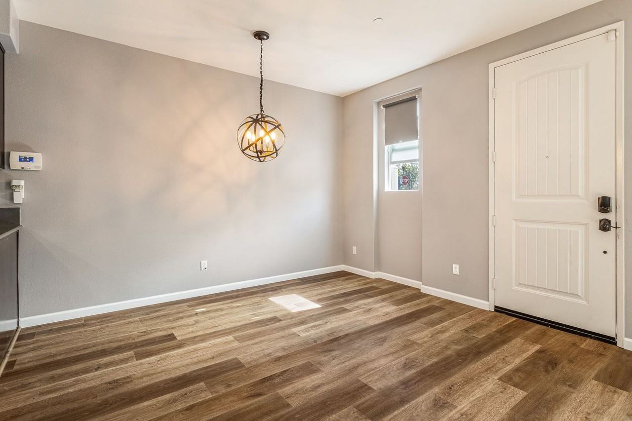 1520 Santa Carolina Rd #4 - Photo 6 of 26