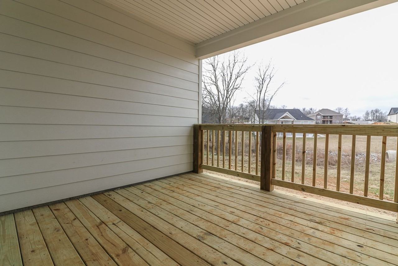 132 Elegance Way - Photo 3 of 41