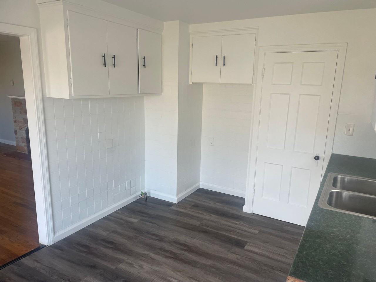 20110 Mountville Dr - Photo 4 of 12