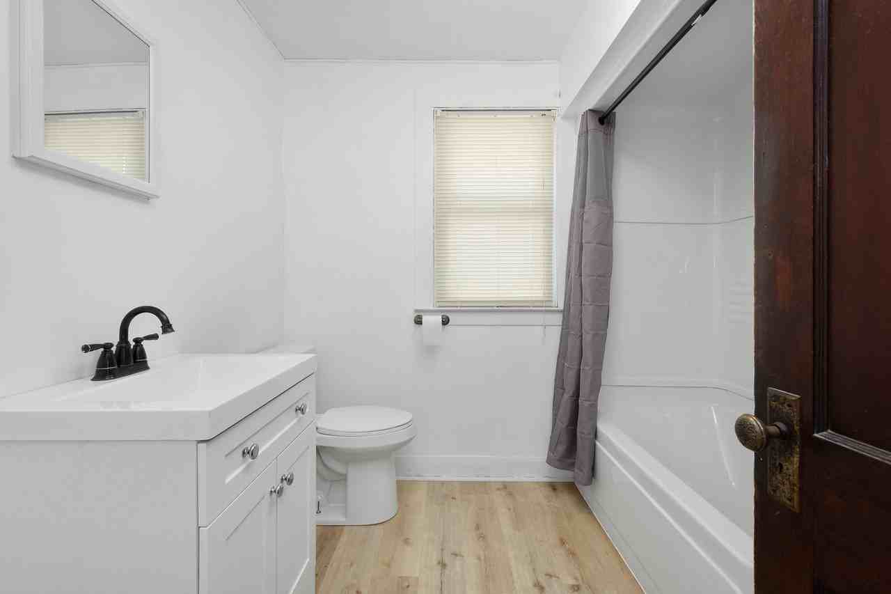 3409 Lincoln Ave - Photo 2 of 31