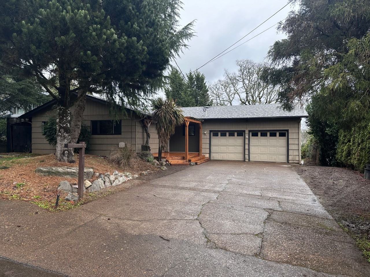 3344 6th Ave S - Photo 2 of 27