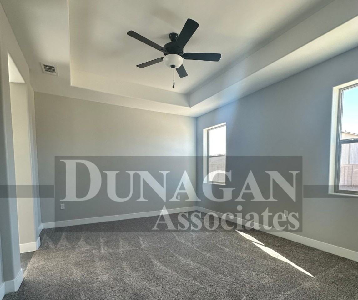 3723 Sapphire Dr - Photo 5 of 12