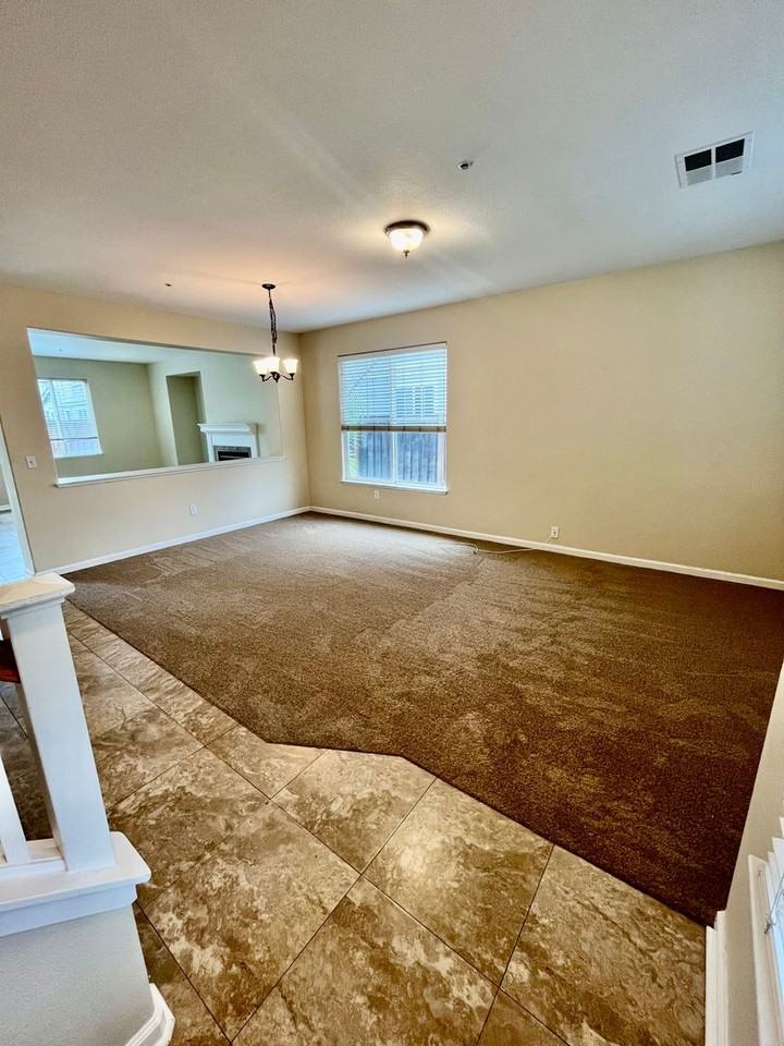 200 Kayla Pl - Photo 2 of 23