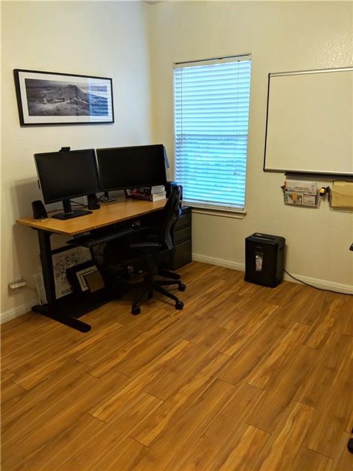 5501 Duval St - Photo 7 of 12