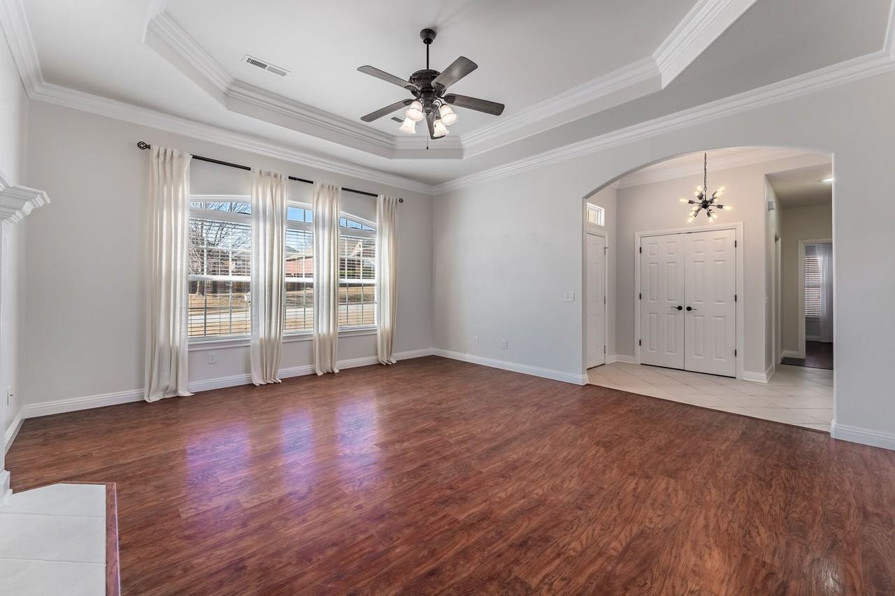 1733 S 41st St - Photo 5 of 25