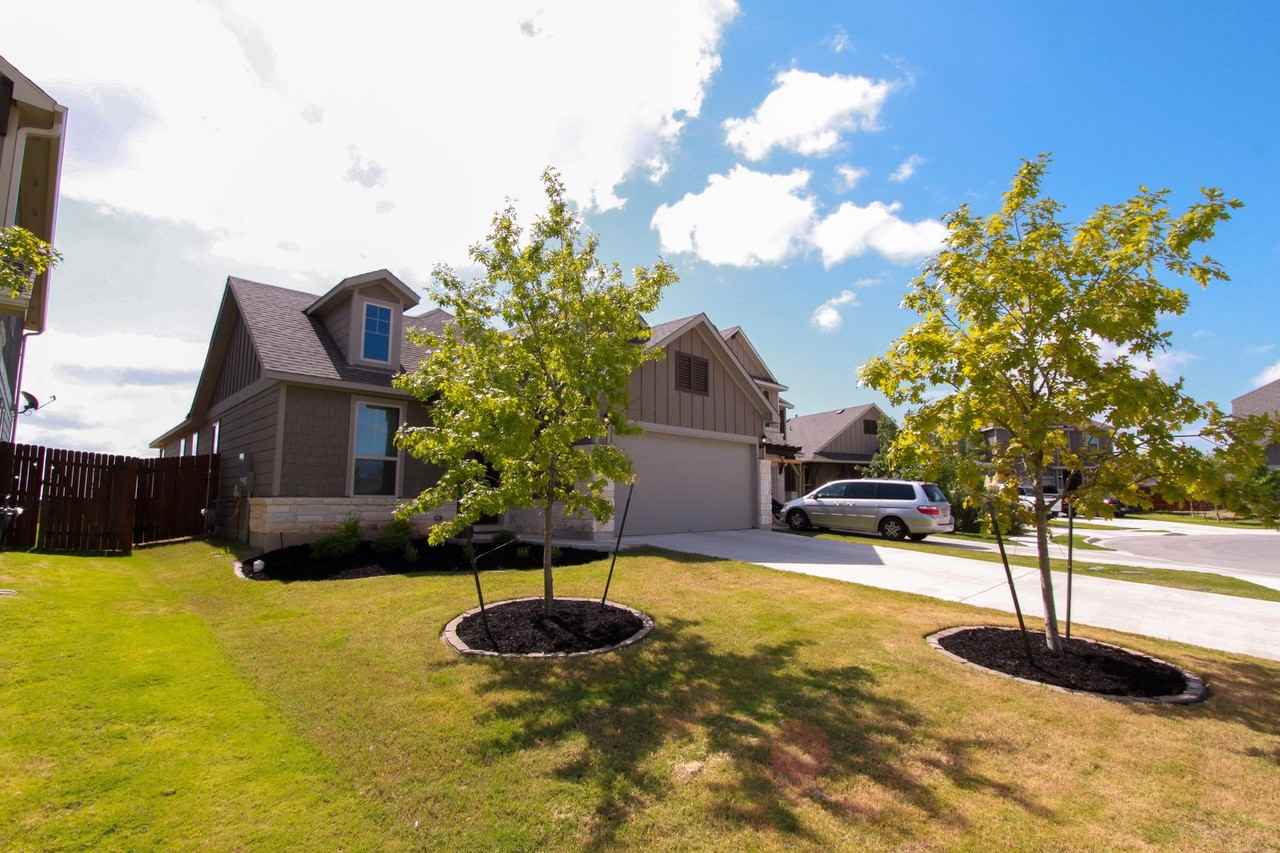 153 Carlina Loop - Photo 3 of 33