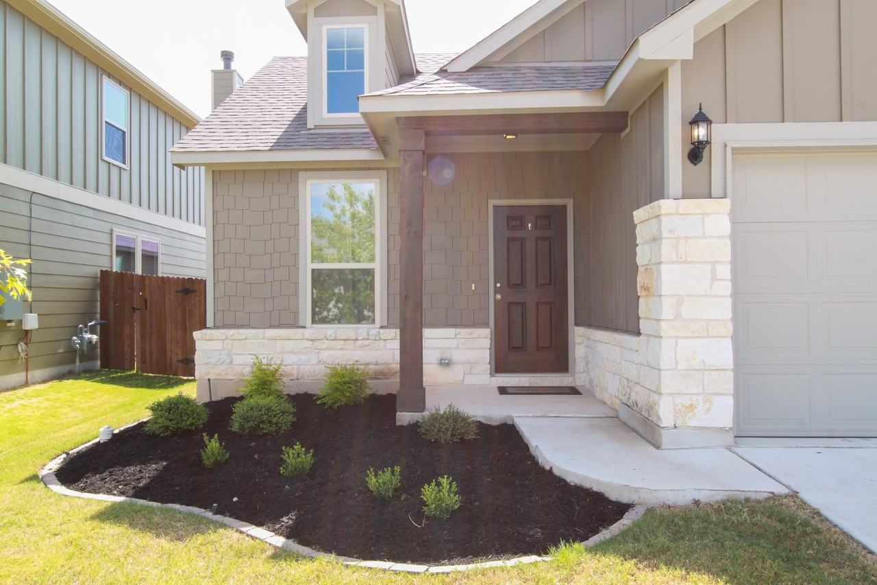 153 Carlina Loop - Photo 4 of 33