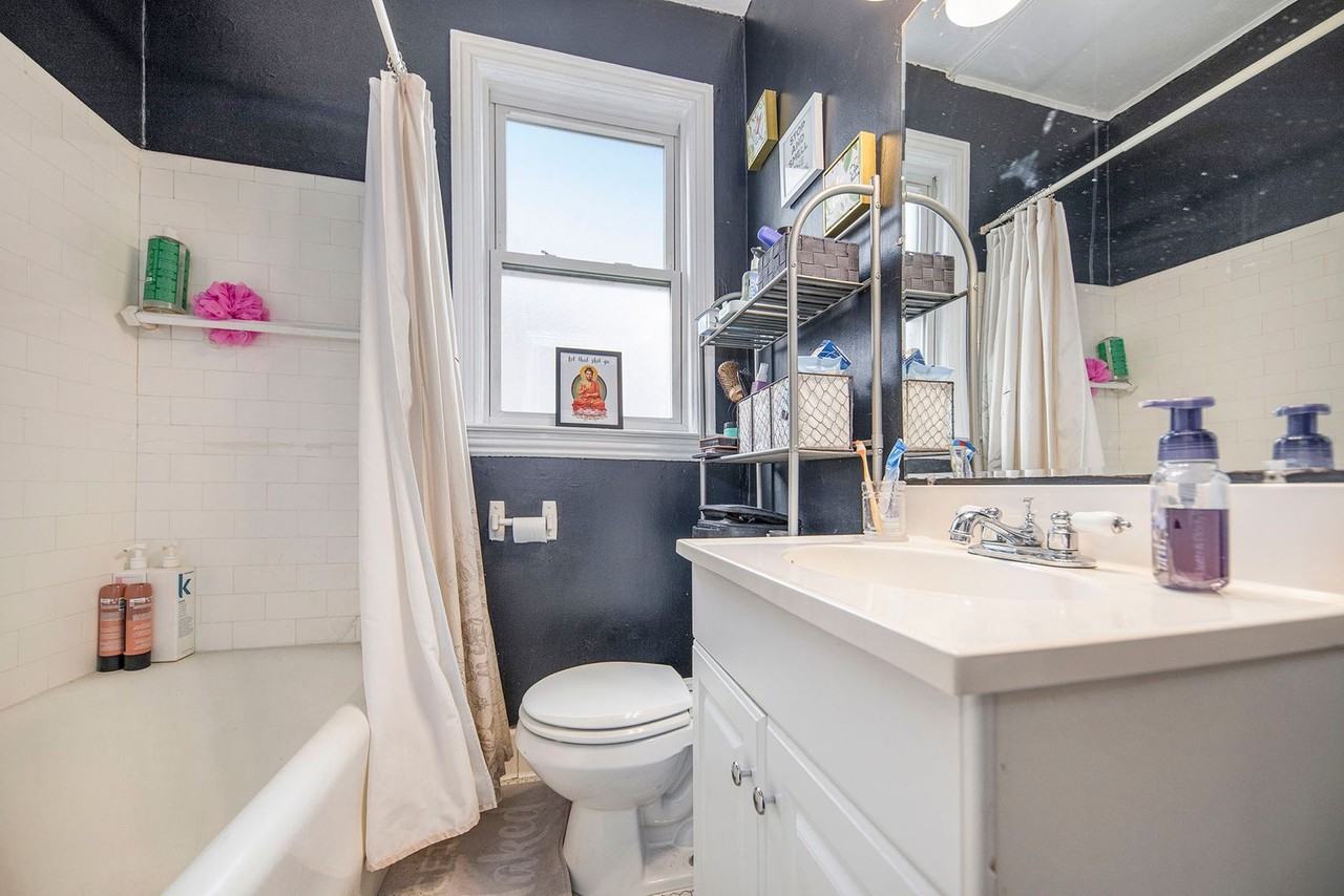 226 Withington St #4 - Photo 5 of 22