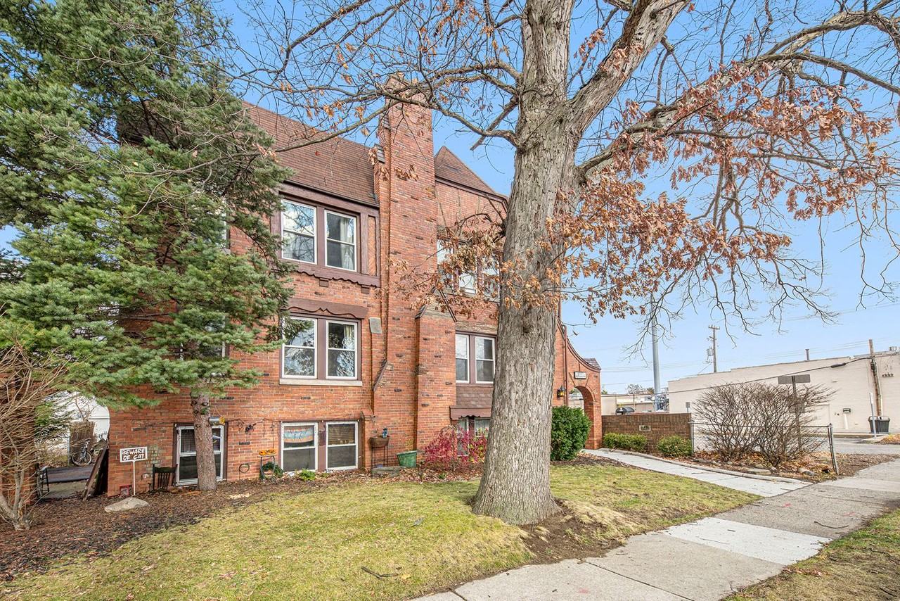 226 Withington St #4 - Photo 7 of 22