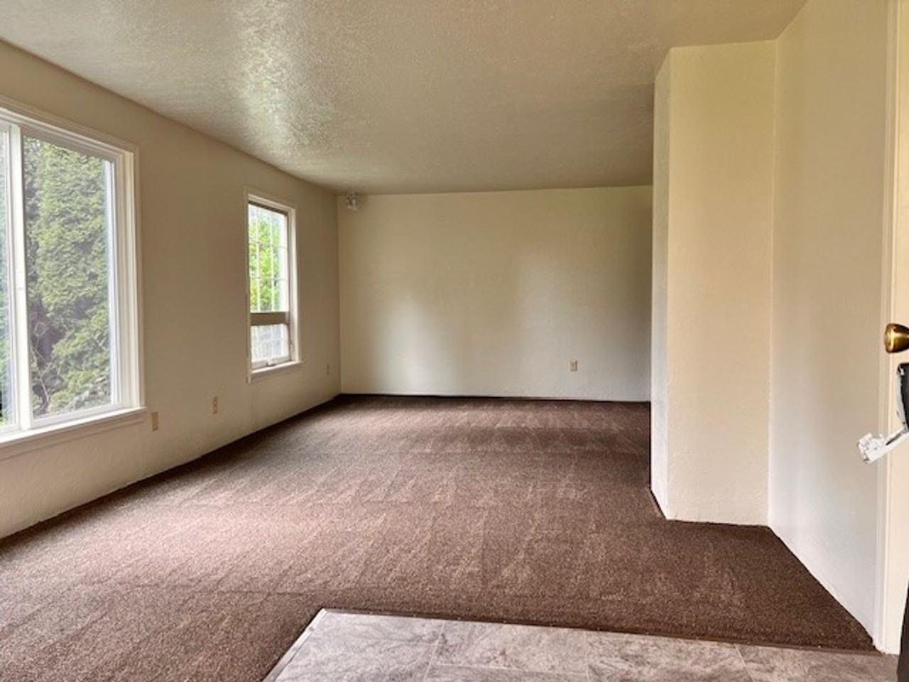 2795 N 12th St - Photo 6 of 38