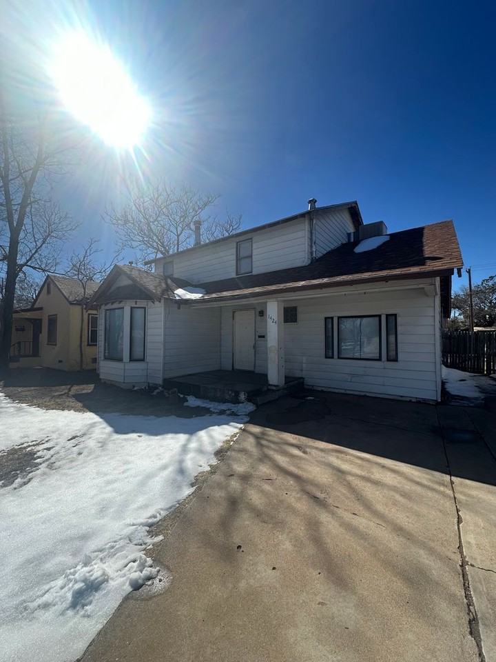 1424 Sheldon Street - Photo 2 of 30