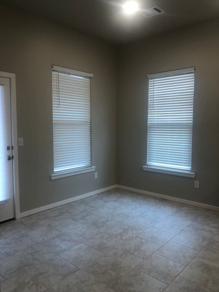 7907 Bellamy Dr - Photo 2 of 31