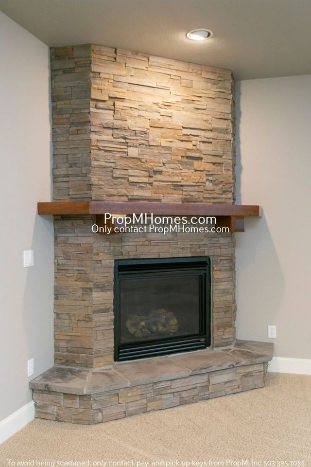 13129 Sw Bedford St - Photo 3 of 28