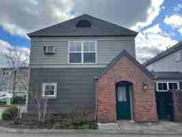 featured image of 1510 Ne Village St