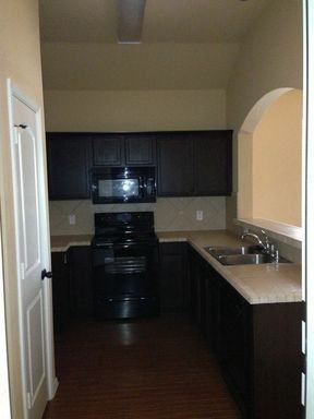 355 Armstrong Ln - Photo 3 of 6
