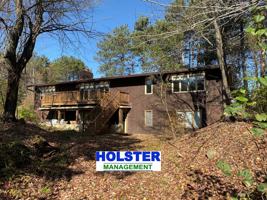 featured image of 100 Crabtree Cir