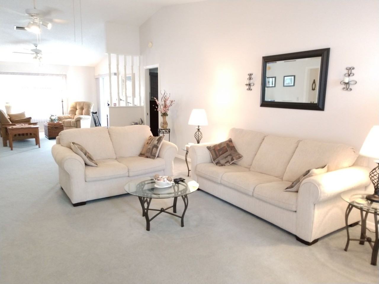 3177 E Village Dr - Photo 4 of 41