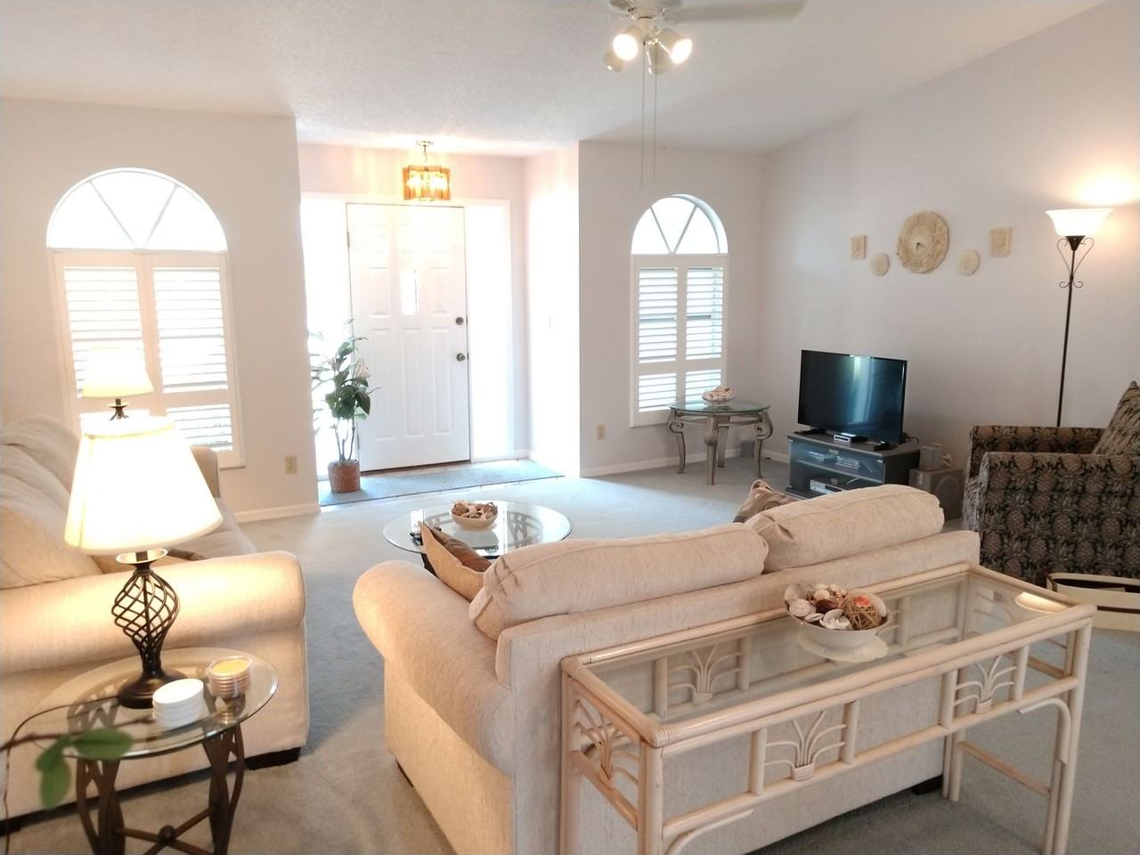 3177 E Village Dr - Photo 7 of 41