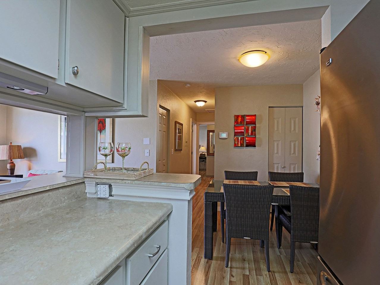 3338 Ottawa Cir #4 - Photo 3 of 32