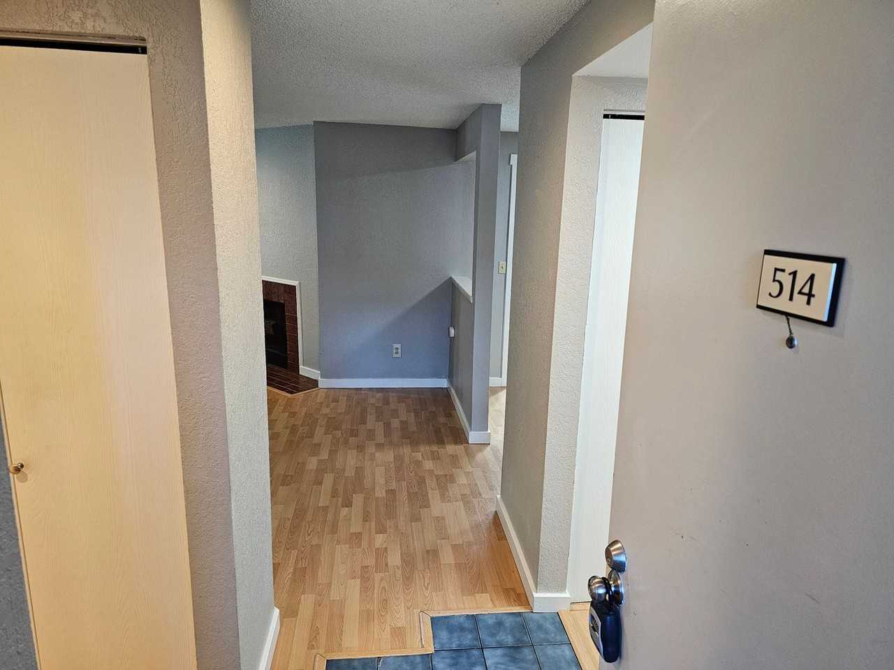 2517 Ne 4th St #514 - Photo 2 of 28