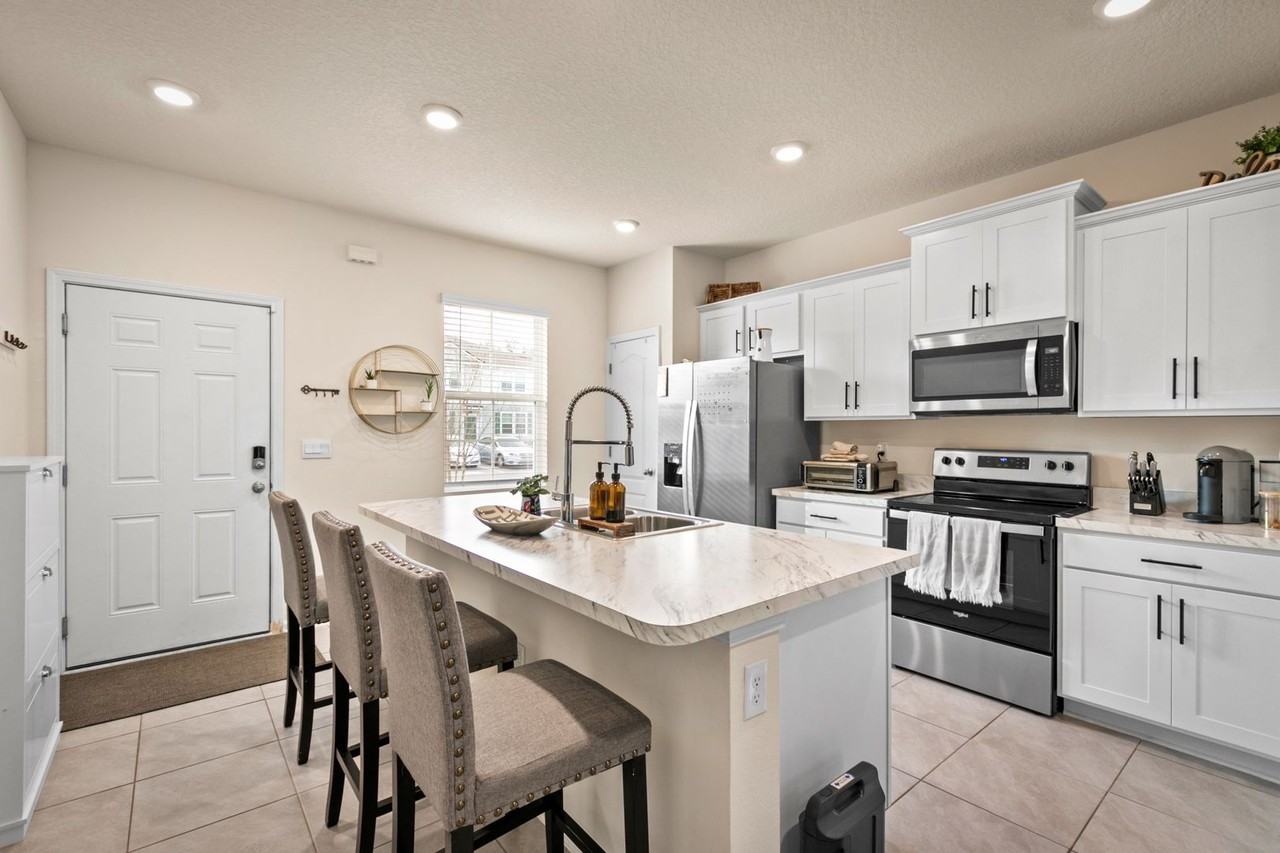 2877 Mule Deer Cir - Photo 5 of 29