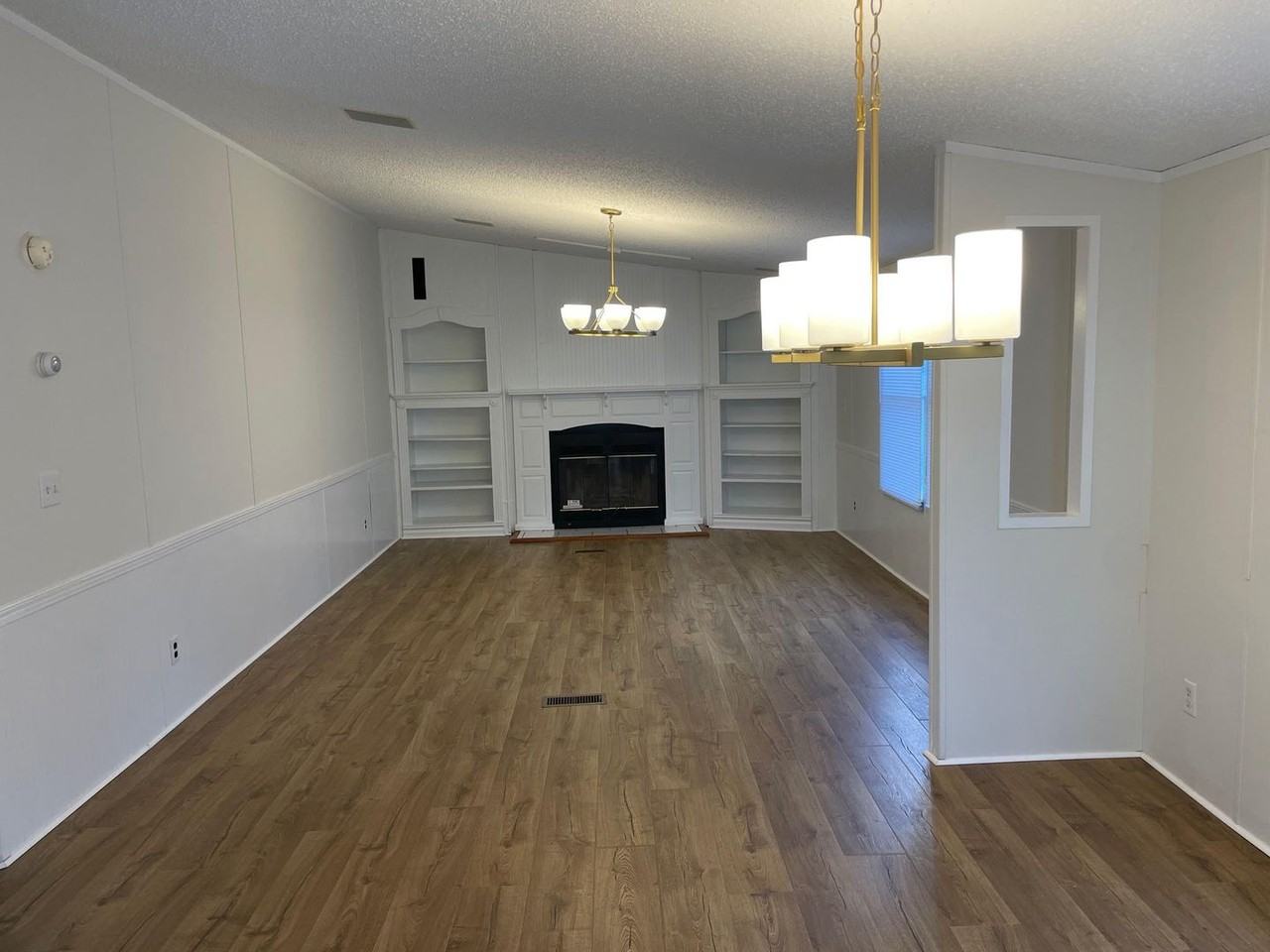 27644 Dunstan Ct - Photo 3 of 15