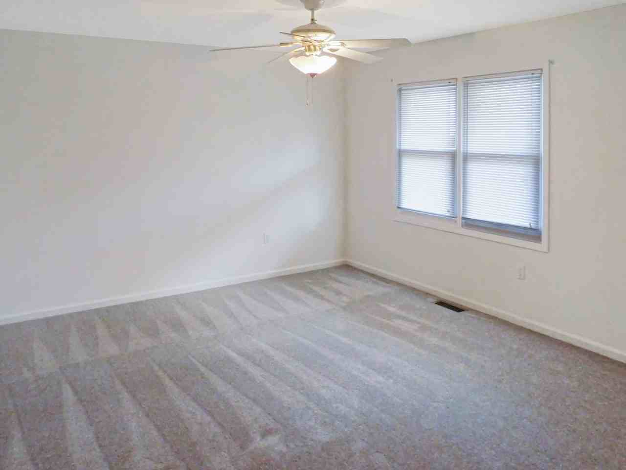 29697 Dogwood Cir - Photo 2 of 15