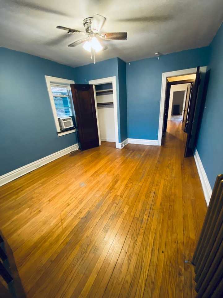 3940 Fillmore St - Photo 3 of 15