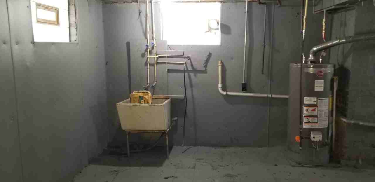 4519 W 42nd St - Photo 3 of 50