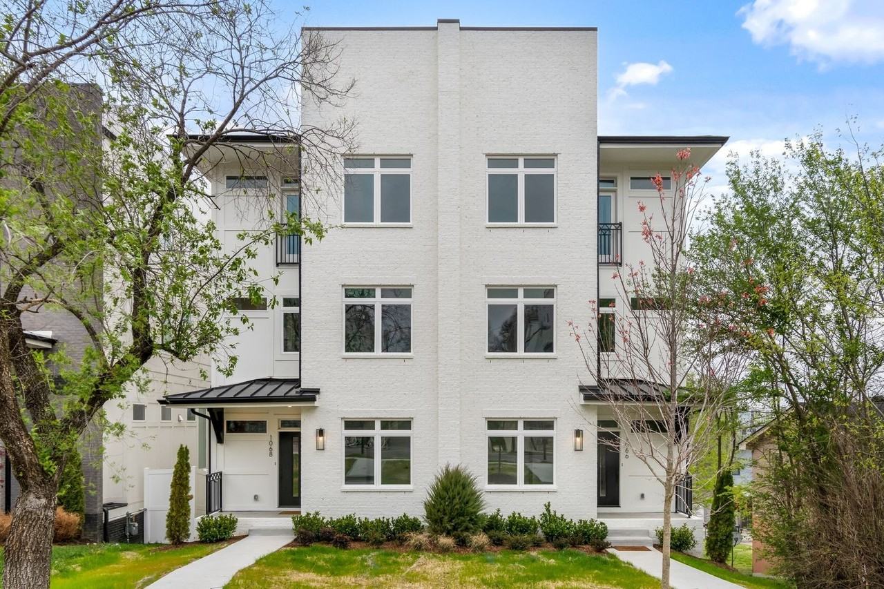 1066 Archer St - Photo 3 of 50
