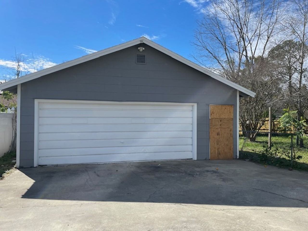 5214 Highway Ave - Photo 2 of 12